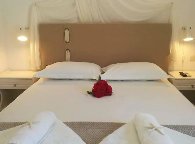 Andreas And Petrinela Rooms